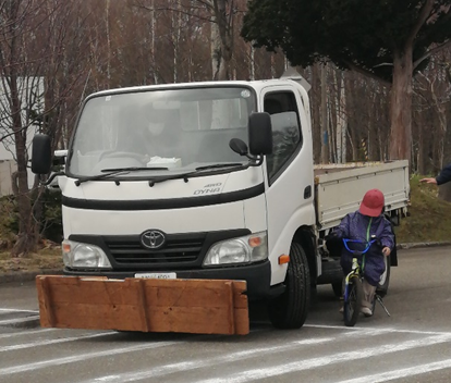 自転車巻き込み注意