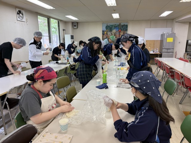 稚内市少年自然の家「うどん作り」